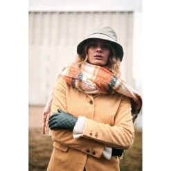 Barts Loriant Scarf -Headwear Shop barts loriant scarf scarves one size light pistache 280015 33707622629543